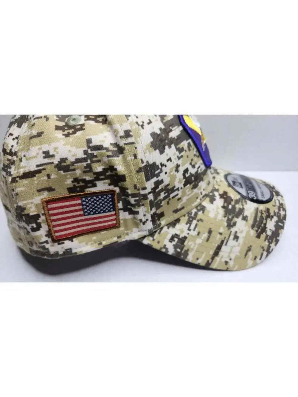 Minnesota Vikings New Era 2023 Salute To Service 39THIRTY Flex Hat Camo Size S/M - Picture 4 of 11